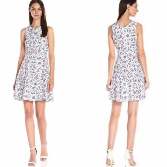 CeCe Mosaic Cutout Fit & Flare Dress - Picture 4 of 6
